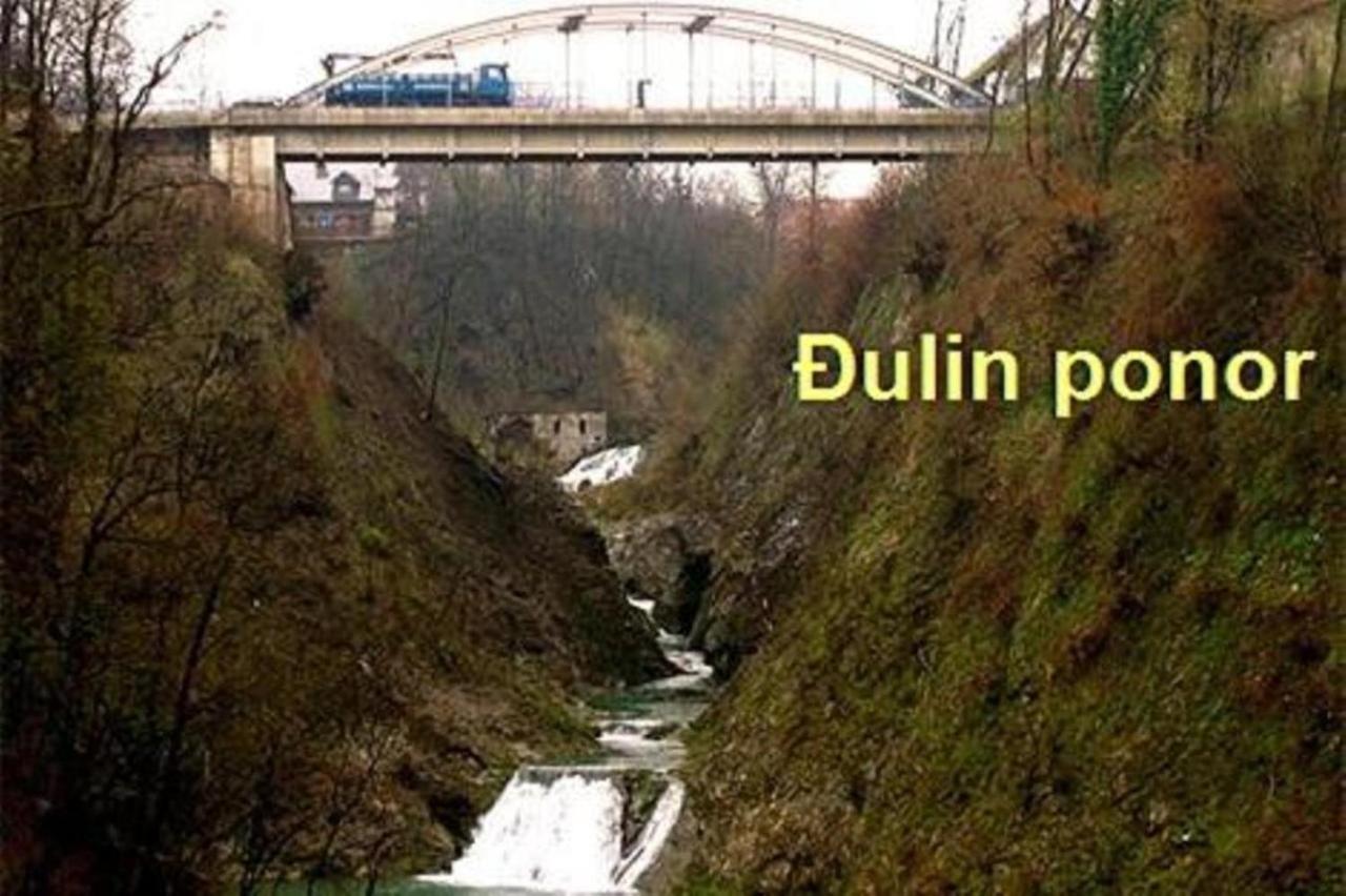 Apartman Marko Ogulin Zewnętrze zdjęcie